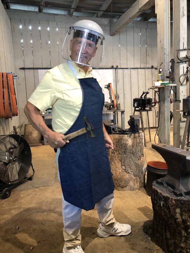 Dollywood, Stu, and knives…